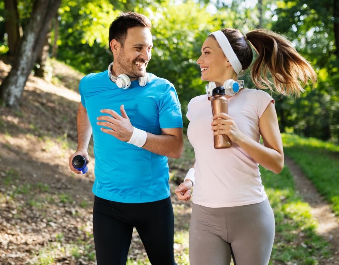 sporty-happy-couple-exercising-together-sport-con-2023-11-27-05-34-16-utc (1)